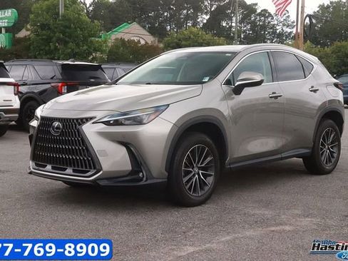 Used 2022 Lexus NX 250 FWD image 3