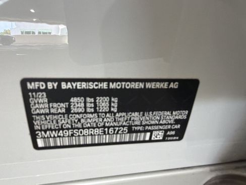 Used 2024 BMW M340i RWD image 11