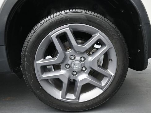 Used 2023 Honda Passport EX-L image 15