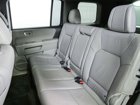Used 2014 Honda Pilot EX-L image 16