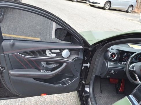 Used 2018 Mercedes-Benz E 43 AMG 4MATIC Sedan image 15