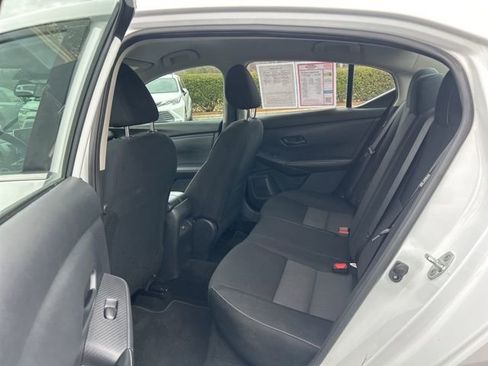 Used 2024 Nissan Sentra SV image 12