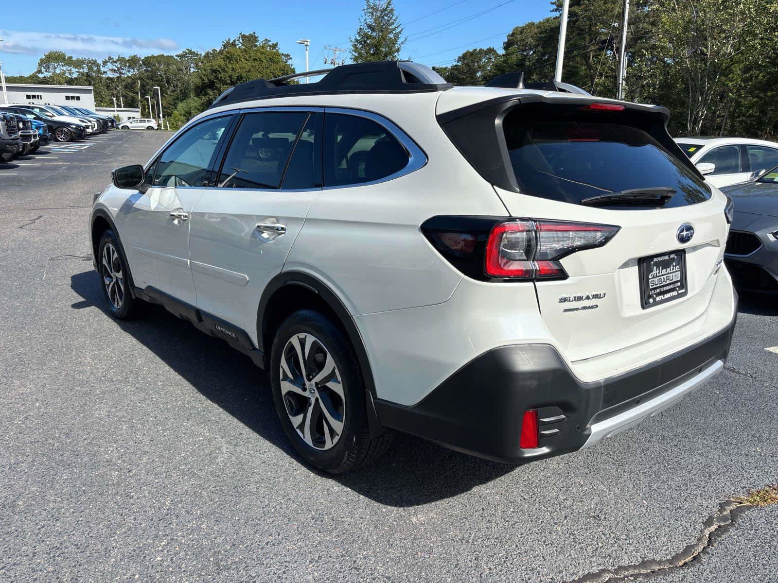 Used 2020 Subaru Outback Touring AWD/4WD image 5