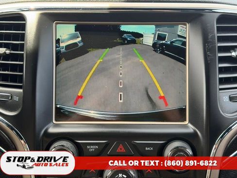Used 2015 Jeep Grand Cherokee Limited w/ Luxury Group II AWD/4WD image 12