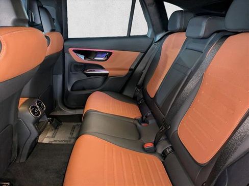 Certified 2025 Mercedes-Benz GLC 300 image 20