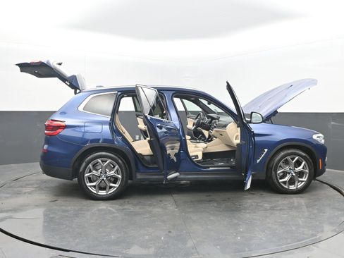 Used 2021 BMW X3 xDrive30i w/ Premium Package image 45