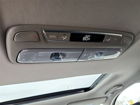 Used 2022 Kia Telluride S image 12