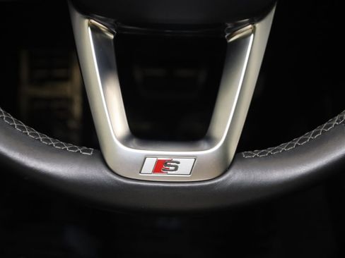 Used 2023 Audi SQ5 Premium Plus w/ Premium Plus Package AWD/4WD image 35