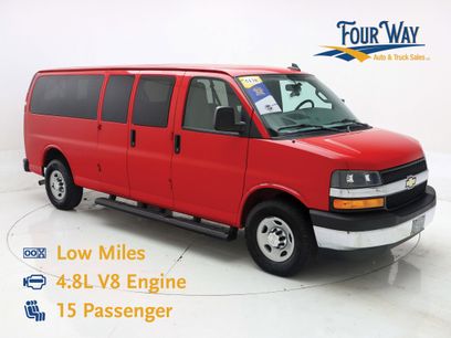 Used 2017 Chevrolet Express 3500 LT w/ LT Preferred Equipment Group