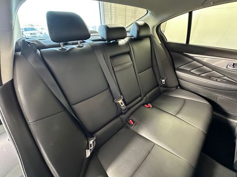 Used 2015 INFINITI Q50 Premium w/ Navigation Package image 31