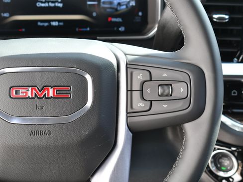 Used 2026 GMC Sierra 1500 Elevation AWD/4WD image 17