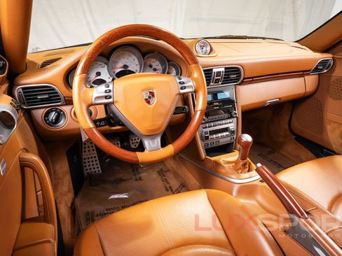 Used 2006 Porsche 911 Carrera S RWD image 38
