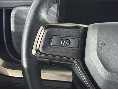 Used 2022 Rivian R1T Adventure image 39