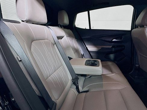 Used 2024 Buick Envista Avenir image 25