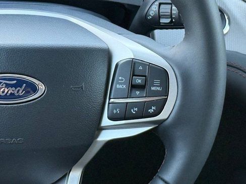 New 2026 Ford Explorer Active w/ Active Comfort Package image 28
