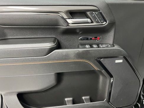 Used 2024 GMC Sierra 1500 AT4 w/ Technology Package image 24