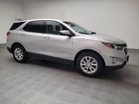 Used 2020 Chevrolet Equinox LT w/ LPO, Floor Liner Package image 11