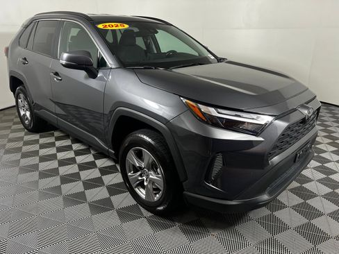 Certified 2025 Toyota RAV4 XLE FWD image 3
