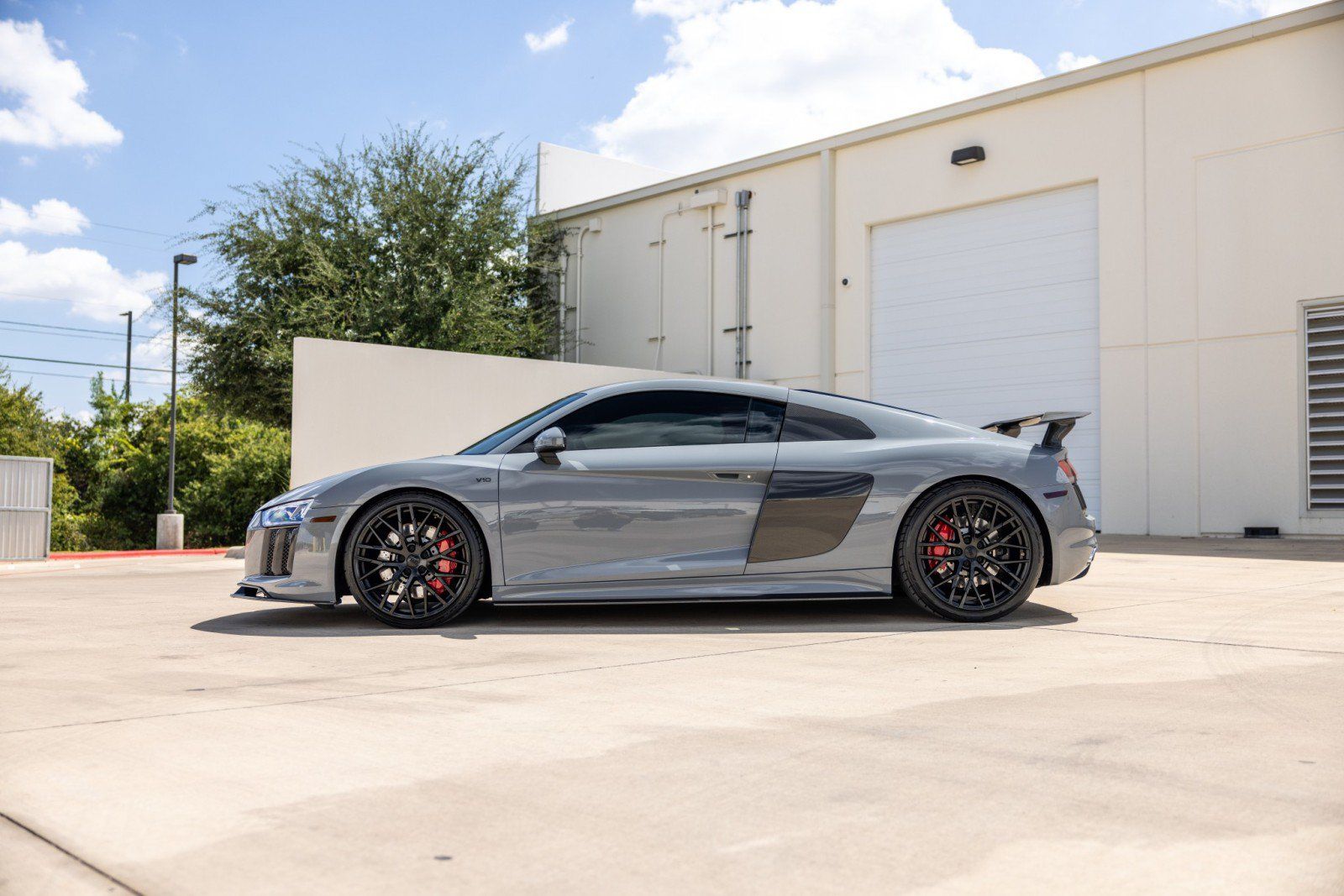 Used 2017 Audi R8 V10 AWD/4WD image 7