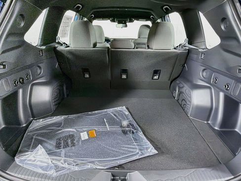 New 2026 Subaru Forester AWD/4WD image 14