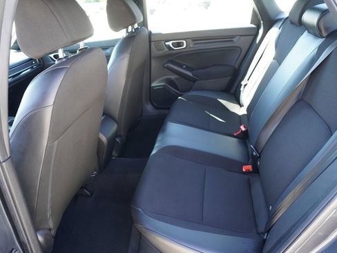 Used 2022 Honda Civic Sport image 17