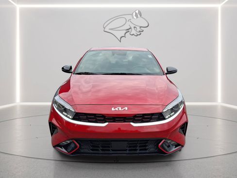 Used 2024 Kia Forte GT-Line w/ GT-Line Premium Package FWD image 2
