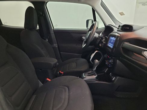 Used 2019 Jeep Renegade Latitude image 21