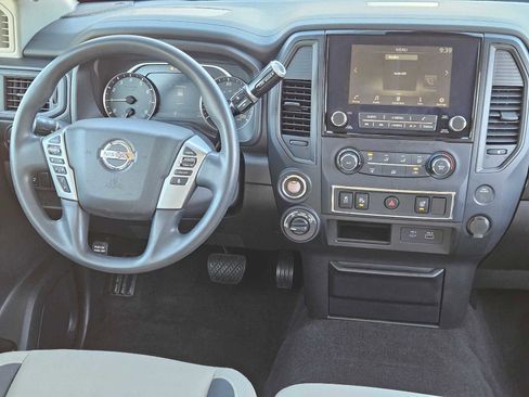 Used 2022 Nissan Titan SV w/ Accessory Utility Package image 24