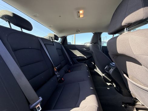 Used 2024 Chevrolet Malibu LT image 16