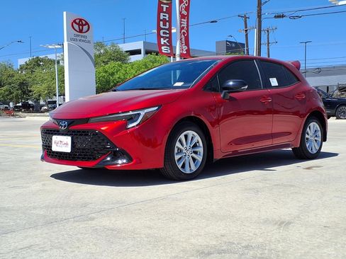 New 2026 Toyota Corolla SE image 1