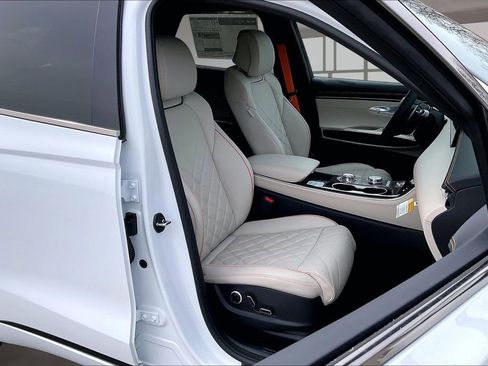 New 2026 Genesis GV70 3.5T Sport Prestige AWD/4WD image 11