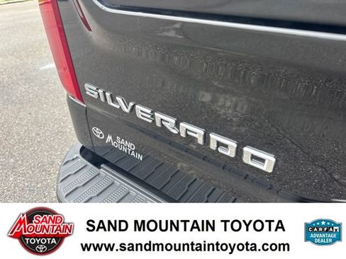 Used 2024 Chevrolet Silverado 1500 RST w/ Z71 Off-Road Package AWD/4WD image 11