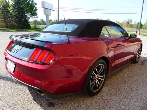 Used 2017 Ford Mustang GT Premium RWD image 12