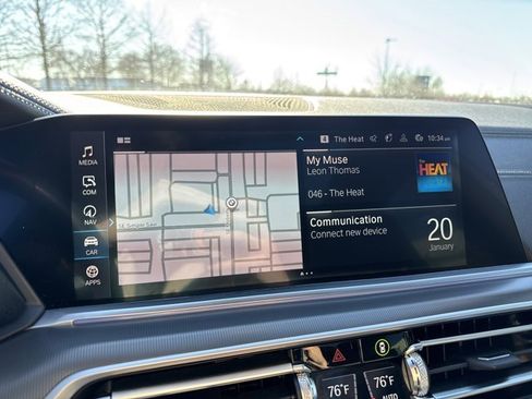 Certified 2022 BMW X5 xDrive45e w/ Climate Comfort Package image 13