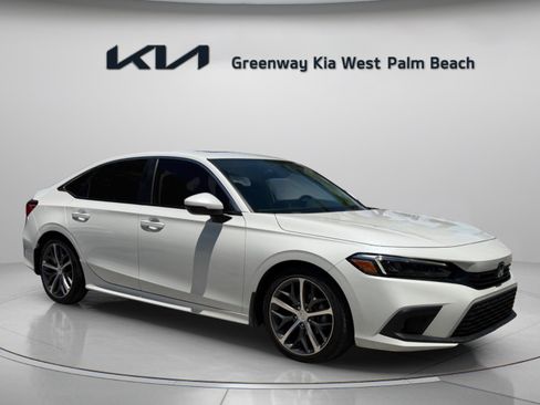 Used 2023 Honda Civic Touring image 1
