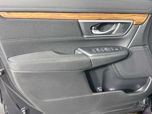 Used 2019 Honda CR-V EX image 11