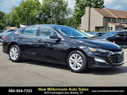 Used 2023 Chevrolet Malibu LT image 7