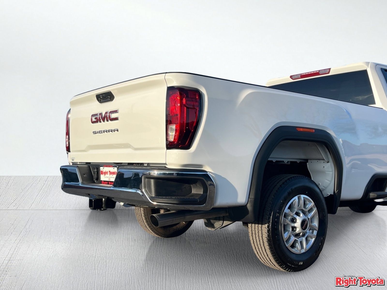 Used 2026 GMC Sierra 2500 Pro w/ Convenience Package RWD image 11
