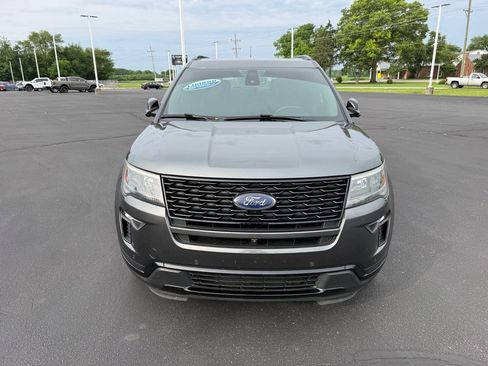 Used 2018 Ford Explorer Sport w/ Equipment Group 401A AWD/4WD image 2