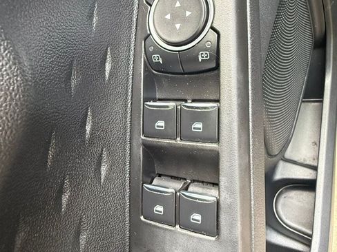 Used 2020 Ford Escape SE AWD/4WD image 40