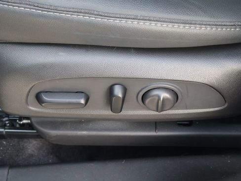 Used 2023 Chevrolet TrailBlazer ACTIV w/ Convenience Package image 10