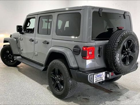 Used 2021 Jeep Wrangler Unlimited Sahara image 4