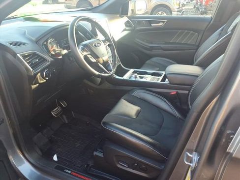 Certified 2022 Ford Edge ST image 15