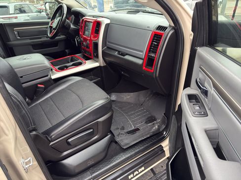 Used 2019 RAM 1500 Classic Warlock image 14