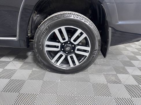 Used 2022 Toyota 4Runner Limited image 11