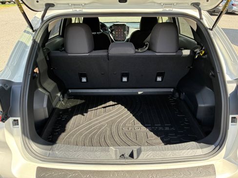 Certified 2025 Subaru Crosstrek 2.0i Premium image 7