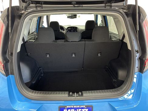 Certified 2023 Kia Soul S FWD image 8