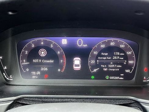 Used 2024 Honda Accord EX image 29