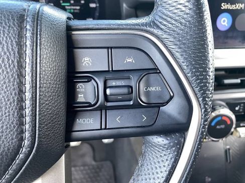 Used 2025 Toyota Tacoma TRD Sport w/ TRD Sport Upgrade Package AWD/4WD image 33