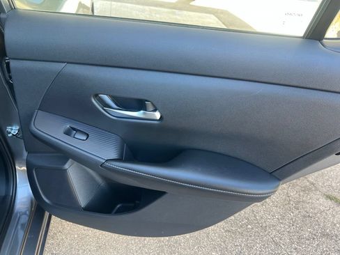 Certified 2023 Nissan Sentra SV w/ All-Weather Package FWD image 15